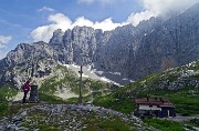 Al Rifugio Albani a scavalco della Valle Azzurra, salita in tutta la sua estensione il 23 giugno 2015 - FOTOGALLERY